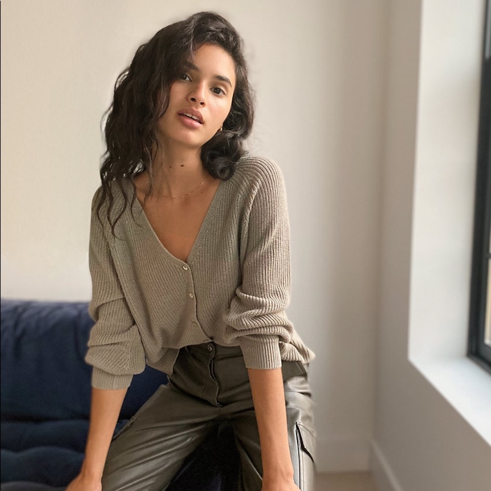 Aritiza Wilfred Granada Cardigan